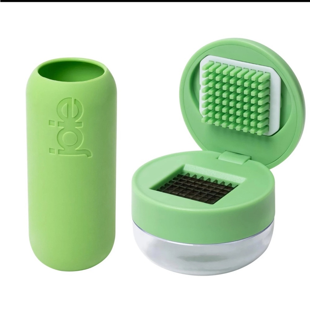 Joie Garlic Press and Chopper - Thumbnail 2